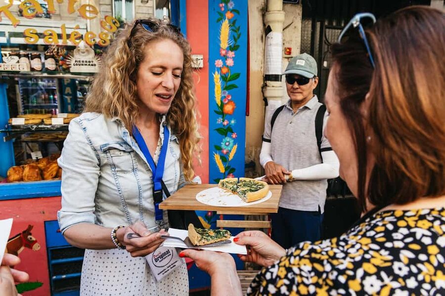 Paris: Montmartre Cheese, Wine & Pastry Guided Walking Tour - What the guides add to the experience