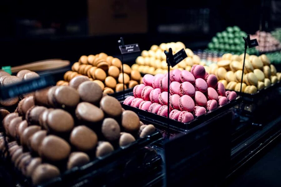 Paris: Montmartre Food Tasting Walking Tour with Secret Dish - Key Points Before You Book