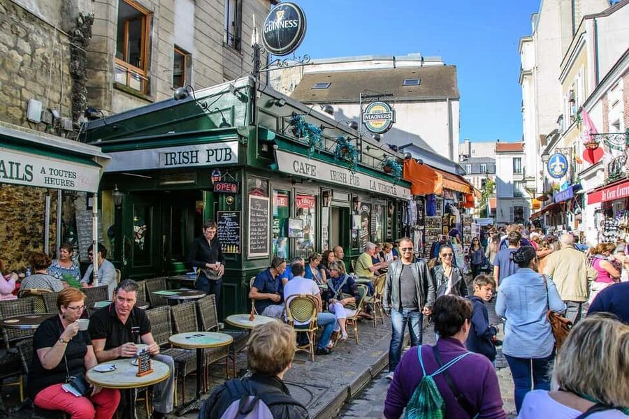 Paris : Montmartre highlights walking tour - Dalida’s statue and the personal feel of Montmartre