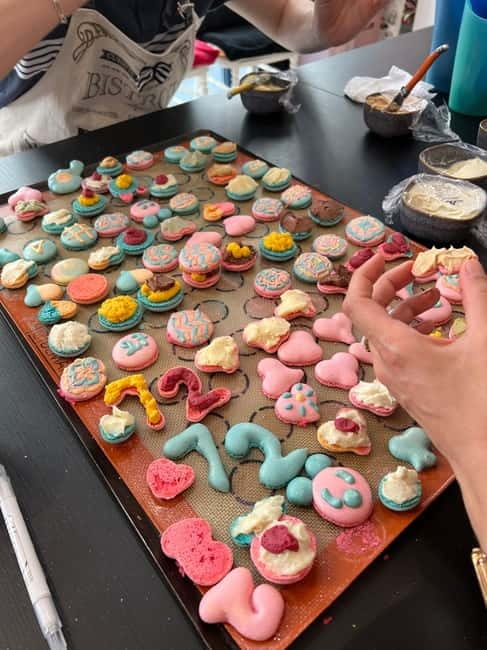 Paris: Montmartre Macaron Baking Workshop - Starting at Maca’Rong on Rue Legendre