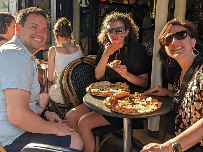 Paris: Montmartre/Pigalle Foodie Tour with Tastings - Key points at a glance