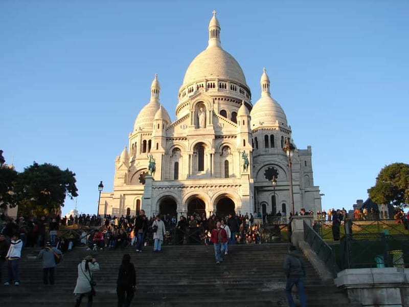 Paris: Montmartre Private Walking Tour - Why Montmartre works so well as a walking tour