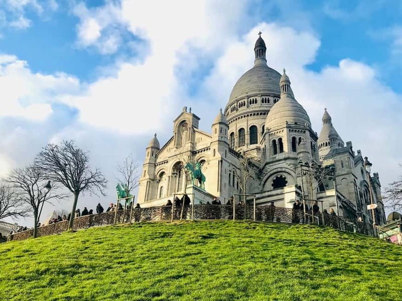 Paris: Montmartre. The old artist village+its unique charm. - The artists who shaped Montmartre