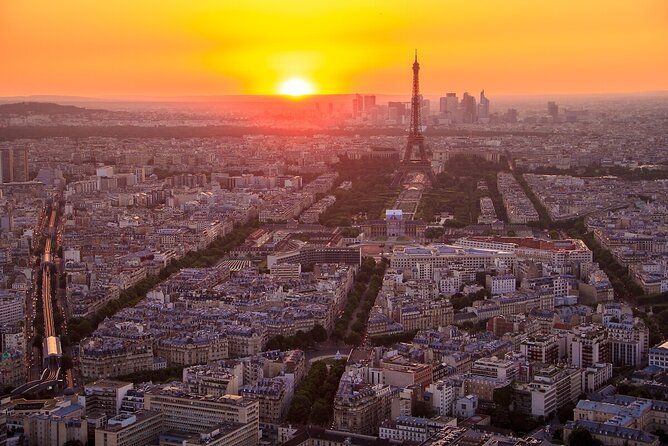 Paris Montparnasse Top of the City Observation Deck Entry Ticket - Sunset, darkness, and the Eiffel Tower sparkle