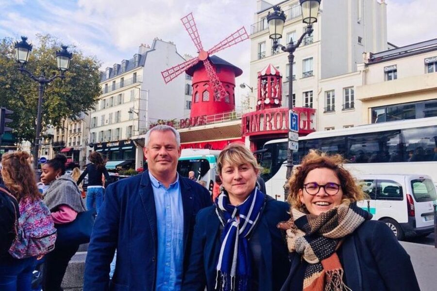 Paris: Most Iconic Monuments Guided Tour by Tuk Tuk - The guide makes or breaks the three hours