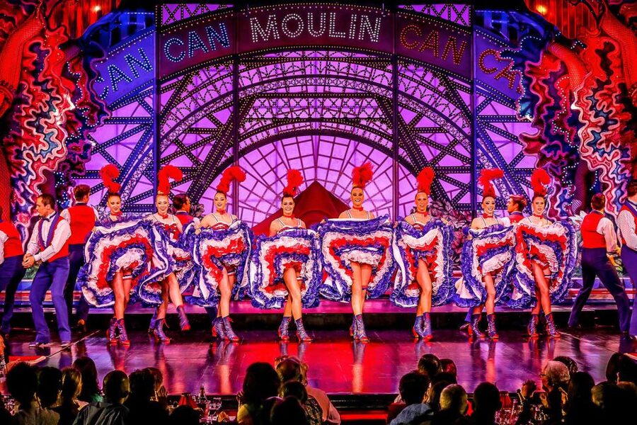 Paris: Moulin Rouge Cabaret Show Ticket with Champagne - Arriving at the famous red windmill