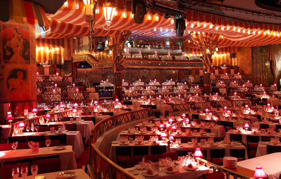 Paris: Moulin Rouge Show with Champagne and Drop-Off Service - What this Moulin Rouge night actually includes