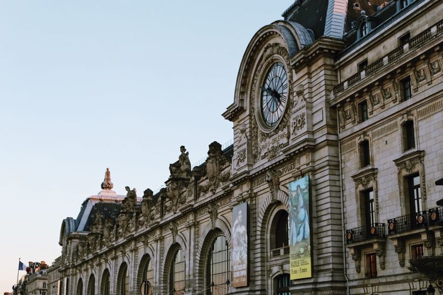 Paris: Musée d'Orsay Guided Tour with Ticket - Manet, Renoir, Cézanne, and Gauguin in context