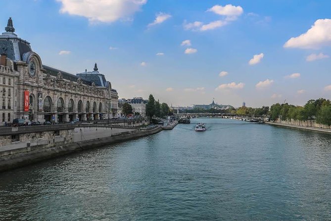 Paris: Musée d’Orsay Skip-the-Line Tour with Expert Guide - Guide quality makes the biggest difference