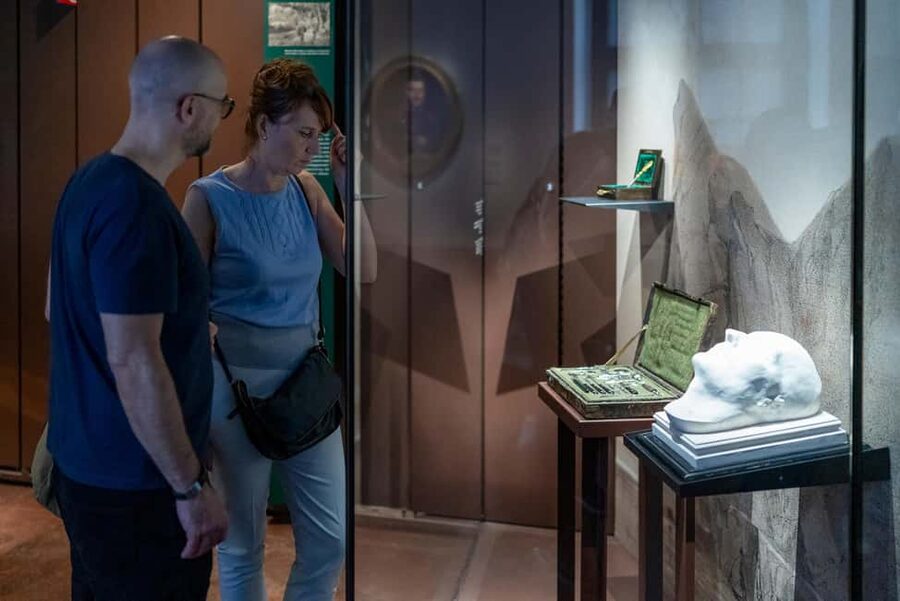 Paris: Napoleon’s Tomb & Invalides Small Group Guided Tour - Is the $117 price good value?