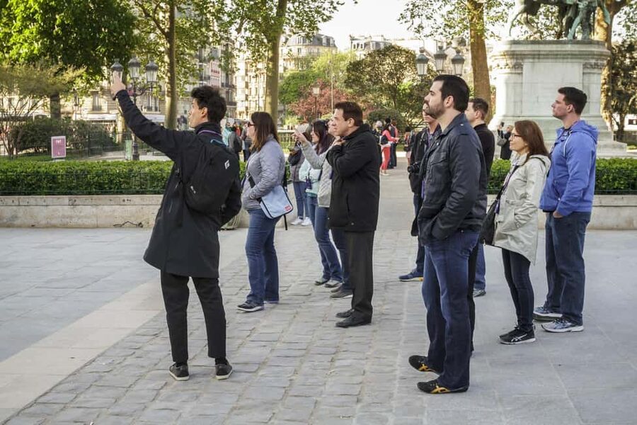 Paris: Notre Dame and Île de la Cité Walking Tour - Starting at Charlemagne and Notre-Dame Square