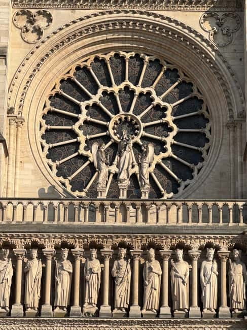 Paris: Notre-Dame Cathedral Exterior Guided Tour - Reading the famous western façade