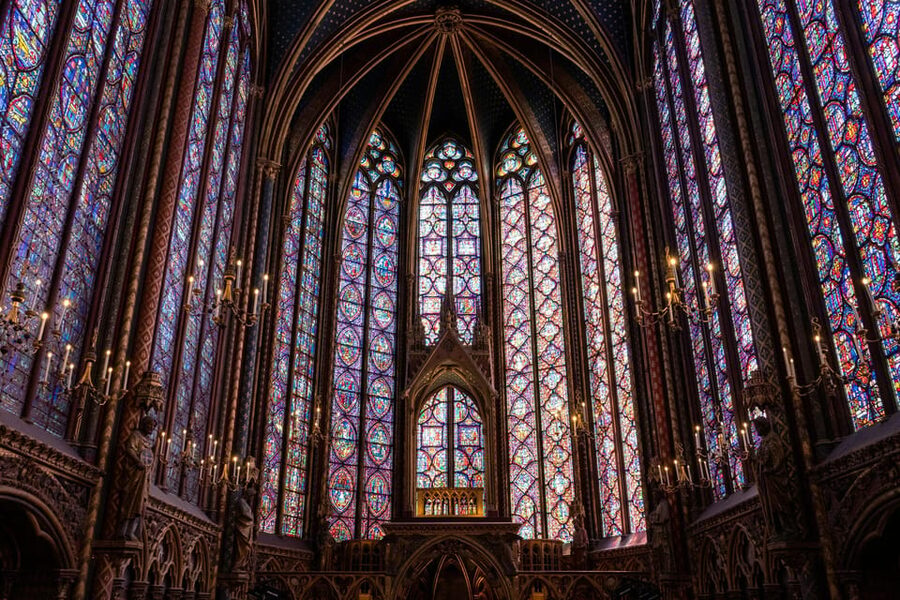 Paris: Notre Dame Cathedral Exterior Tour with Free Entry - Is the $17 price good value?