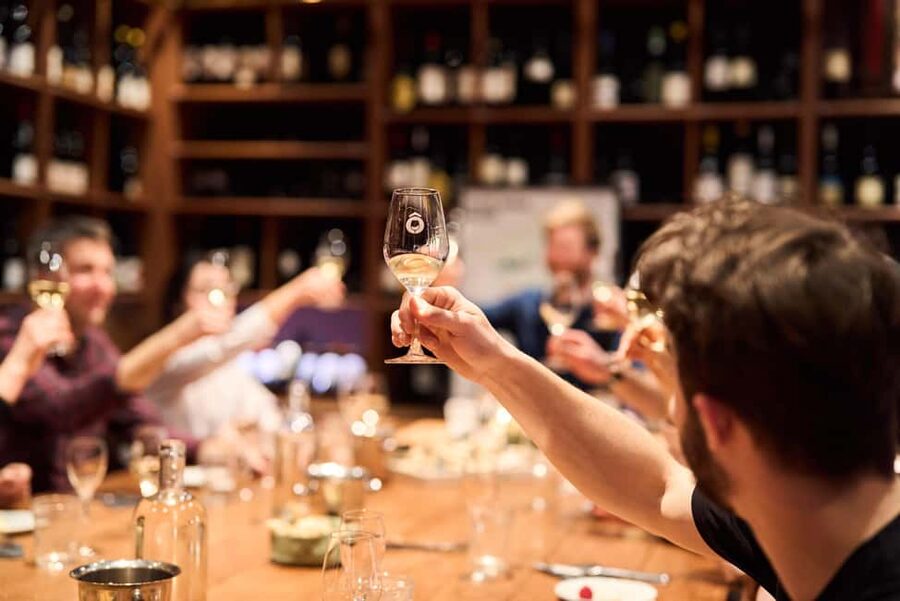 Paris: O Chateau's Wine Tasting Dinner - The wine lesson is the real reason to book