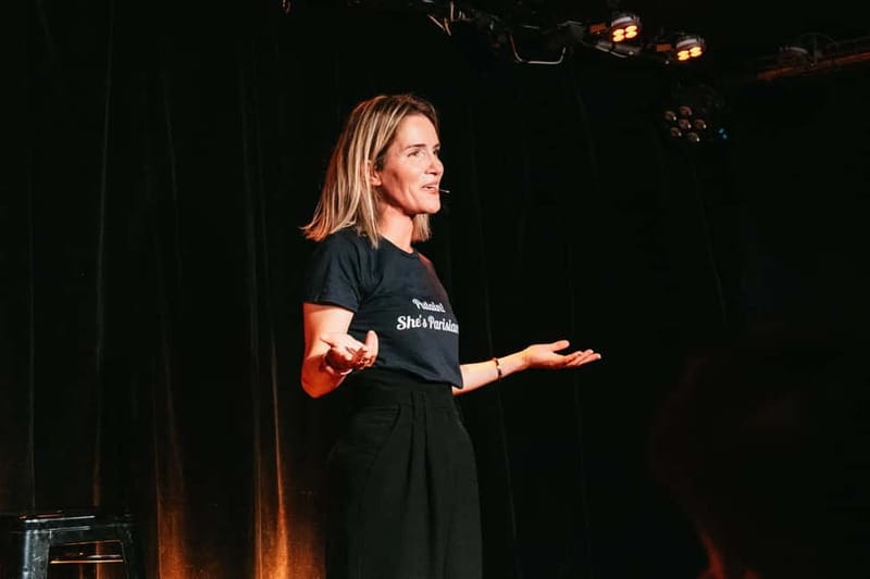Paris: Oh My God She's Parisian! English Comedy Show - Why the small room matters