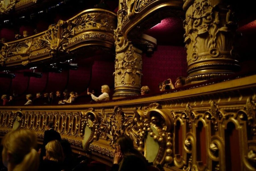 Paris: Opera Garnier and Seine River Cruise Tickets - The one-hour Seine cruise from Pier 3