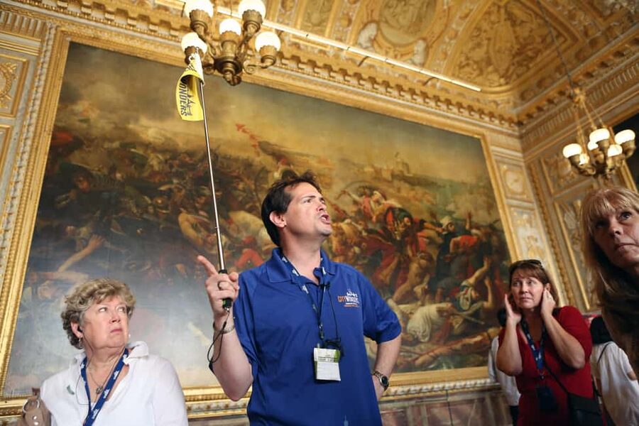 Paris: Palace of Versailles Guided Tour with Bus Transfers - Meeting at Place du Général Kœnig