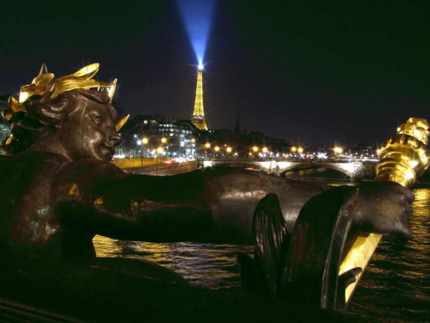 Paris: Panoramic Night Tour with Audio Guide and Host - Starting near the Eiffel Tower at Place de Sydney