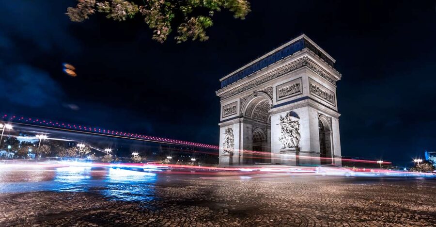 Paris: Panoramic Night Tour with Audio Guide and Host - Place de l’Opéra and the grand central Paris route
