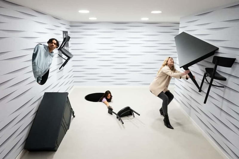 Paris: Paradox Museum Entrance Tickets - Accessibility and practical limits