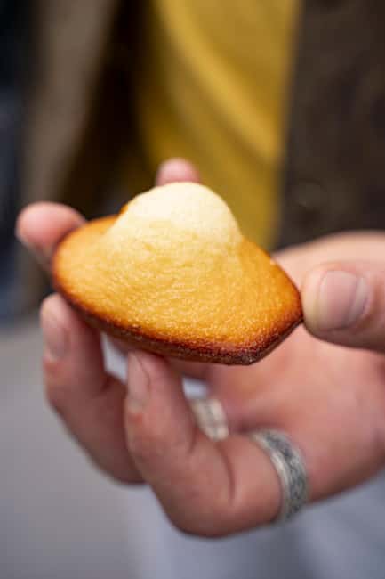 Paris : Pastries and Tragedies, The sweet tour of Montmartre - The stories behind Montmartre’s cobbled lanes