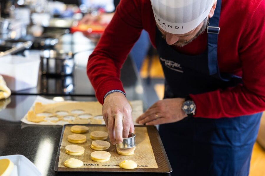 Paris: Pastry Class with Ferrandi Chef at Galeries Lafayette - What you really learn from the chef