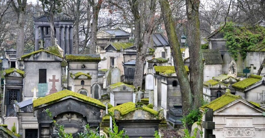 Paris: Pere Lachaise Cemetery Guided Tour - Key points to know before booking