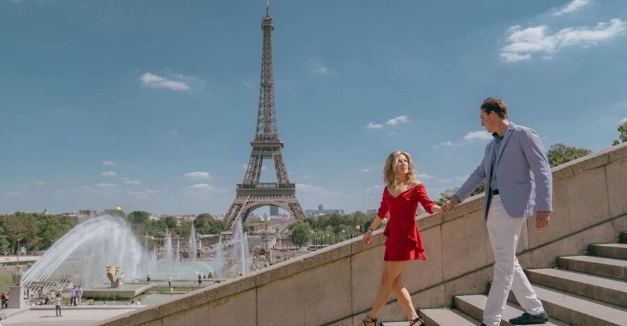 Paris: Photo Shoot with a Private Travel Photographer - Key points at a glance