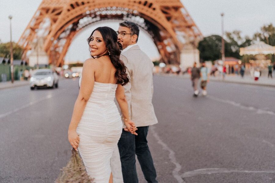 Paris: Photo Shoot with a Private Travel Photographer - Trocadéro: the classic final backdrop