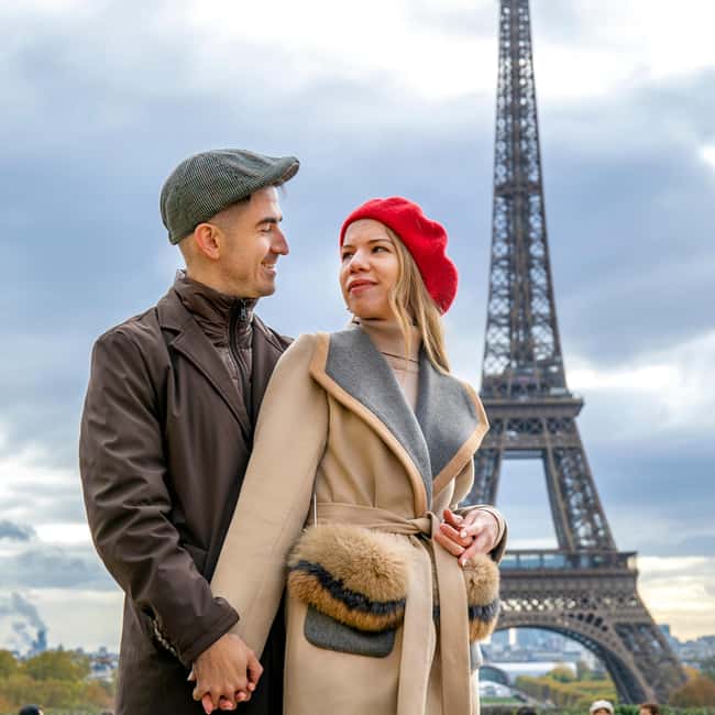 Paris: Photoshoot Around Eiffel Tower with 55 Edited Photos - Starting at Trocadéro with the Eiffel Tower ahead