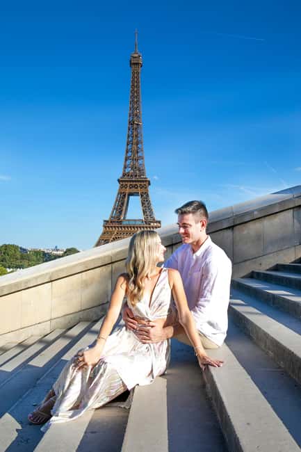 Paris: Photoshoot Around Eiffel Tower with 55 Edited Photos - Posing help for couples, families, and camera-shy people