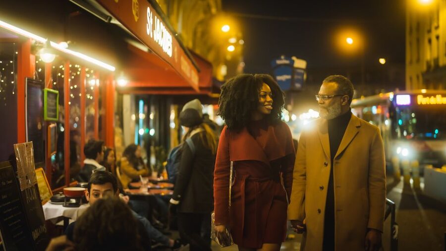 Paris: Premium Film Director Photoshoot & Natural Direction - Planning Your Clothes and Small Props
