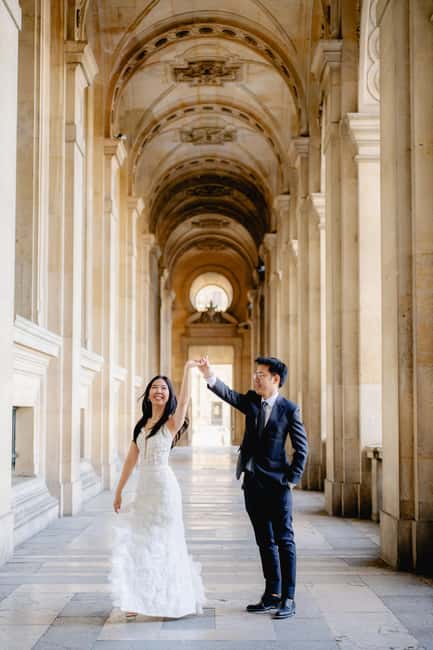 Paris: Premium Professional Photo Shoot - The Eiffel Tower: the most requested setting