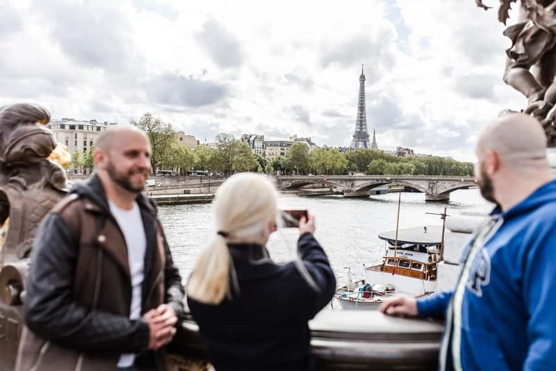 Paris: Private Custom Highlights and Gems Tour with a Local - Quiet streets, courtyards, cafés, and markets