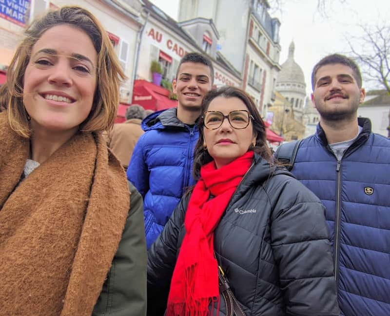 Paris: Private Custom Highlights and Gems Tour with a Local - What the guides add to the day