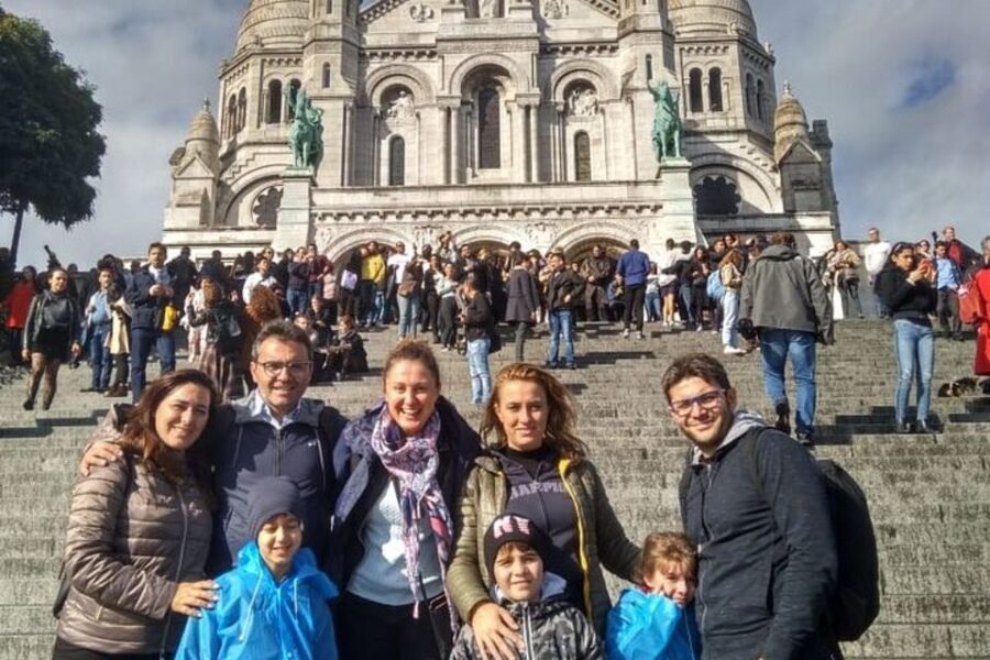 Paris: Private Custom Walking tour with A Local Guide - What $63 per person really buys