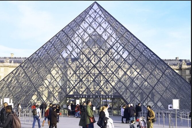 Paris Private Louvre Museum, Must See, 1H30 Tour. - Who should book this Louvre tour?