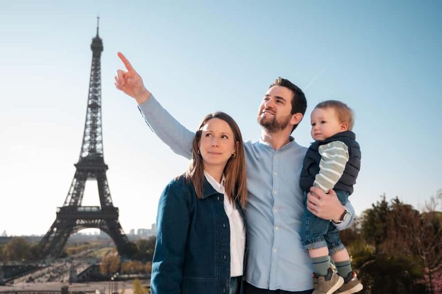 Paris: Private Photoshoot Near the Eiffel Tower - Who will enjoy this most?