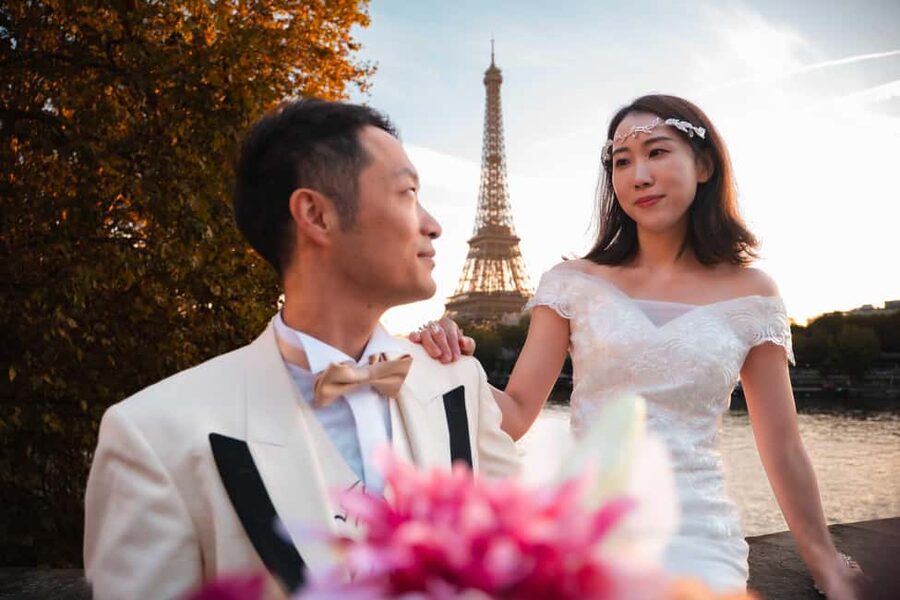 Paris: Private Photoshoot Near the Eiffel Tower - Is $84 per person good value?
