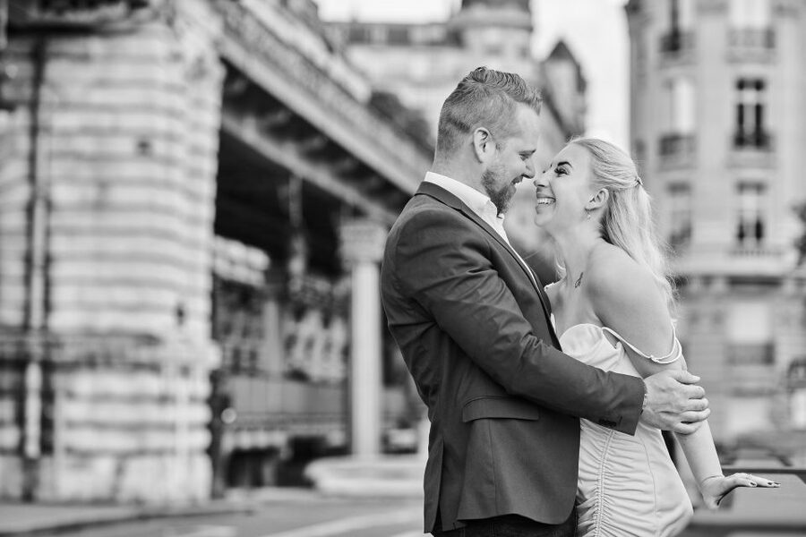 Paris: Private VIP Photoshoot with Experienced Photographer - A good fit for proposals, birthdays, and family trips