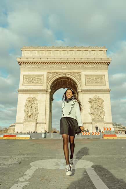 Paris: Professional Photoshoot at the Arc de Triomphe - What happens during the 45-minute Arc de Triomphe session
