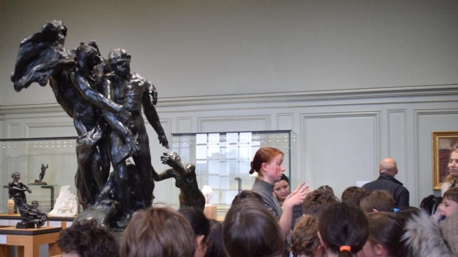 Paris: Rodin Museum Guided Tour with skip-the-line tickets - French gardens and sculptures outdoors