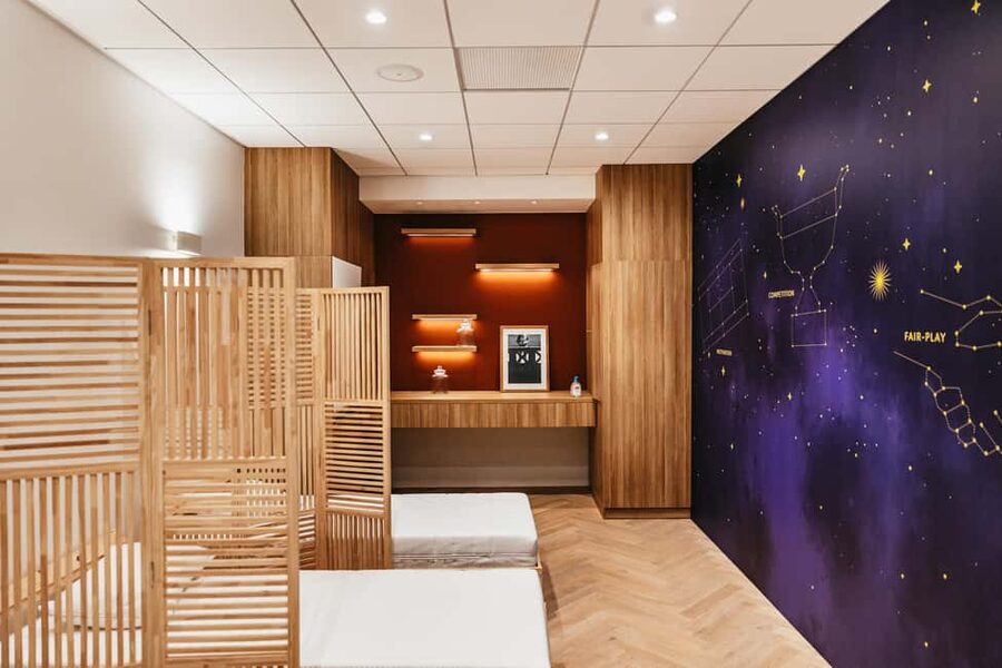 Paris: Roland-Garros Stadium Guided Backstage Tour - Is $24 a fair price?