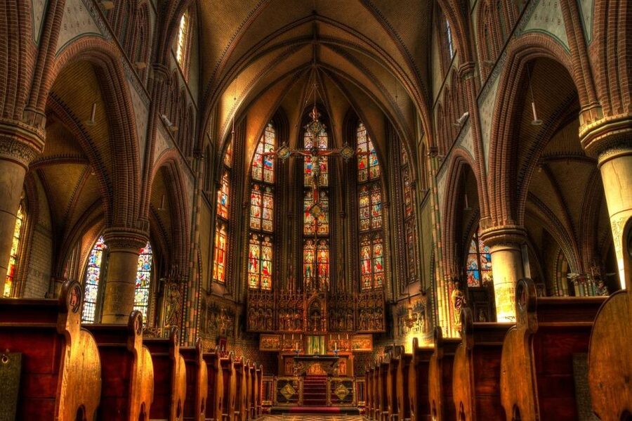 Paris: Sainte-Chapelle, Conciergerie, Notre Dame Guided Tour - Practical details that can make or break the morning