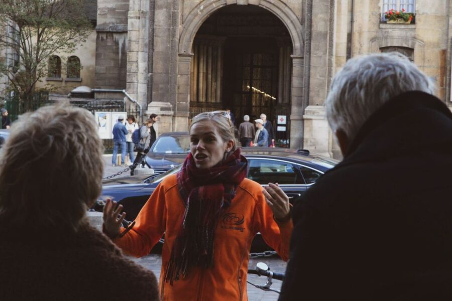 Paris: Secret City Bike Tour Off the Tourist Path - Key points to know before you pedal
