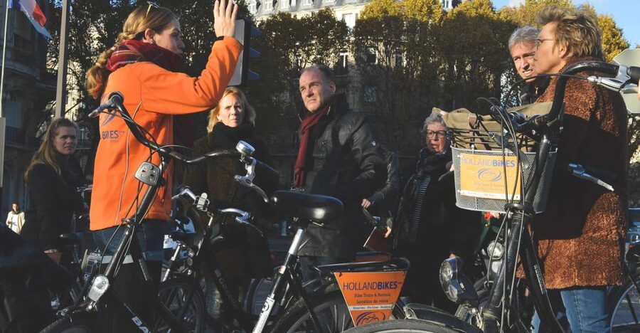 Paris: Secret City Bike Tour Off the Tourist Path - Starting near Opéra and finding the garage