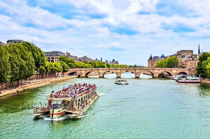 Paris: Seine Cruise & Crepe Tasting near the Eiffel Tower - Key points to know before you book