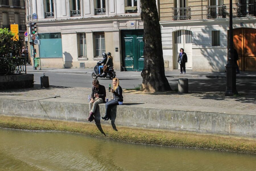 Paris: Seine River and Canal Saint-Martin Cruise - Old stories around the Temple and the Dead Lock