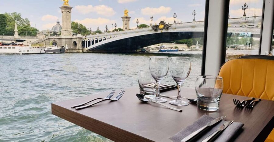 Paris: Seine River Bistronomic Dinner Cruise - The Musée d’Orsay and Paris’s Riverfront