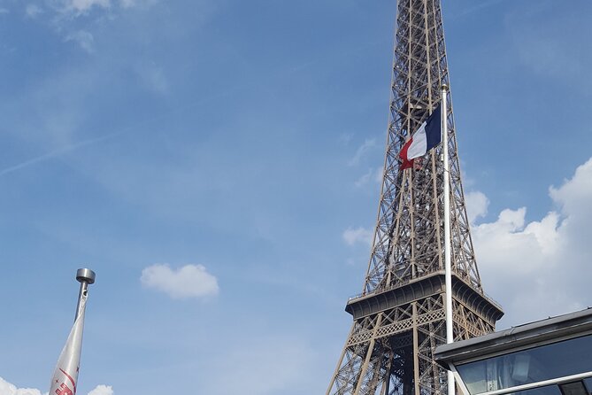 Paris Seine River Champagne Tasting Cruise - Grand Palais and the UNESCO-listed riverbanks